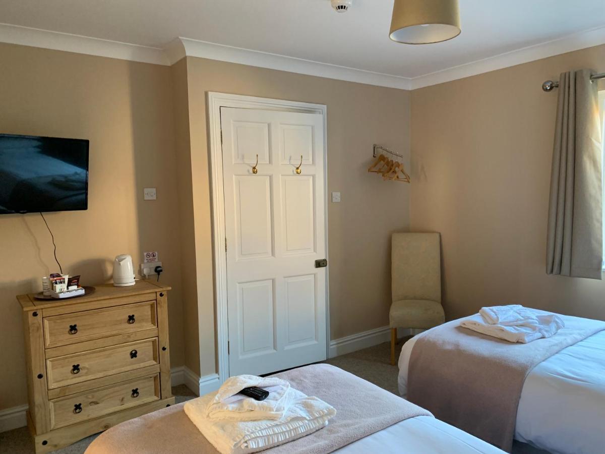 Lakeside Lodge Pidley Екстер'єр фото